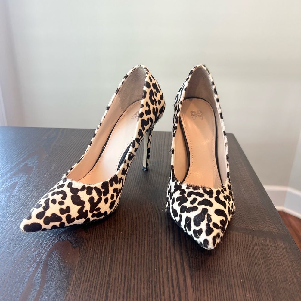 Leopard Print Pointed Toe Stiletto Pumps - Women